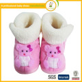 2015 vente en gros vente chaude 0-24 mois chaussures thermiques très doux chaussures en mocassin pour bébé en tissu